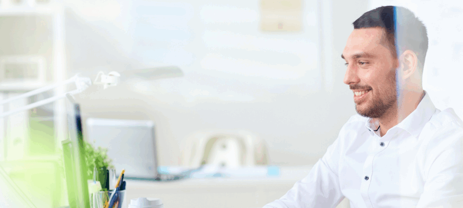 A CPRW is a Certfied Professional Resume Writer and Heartlanf Resumes, Omaha has them!